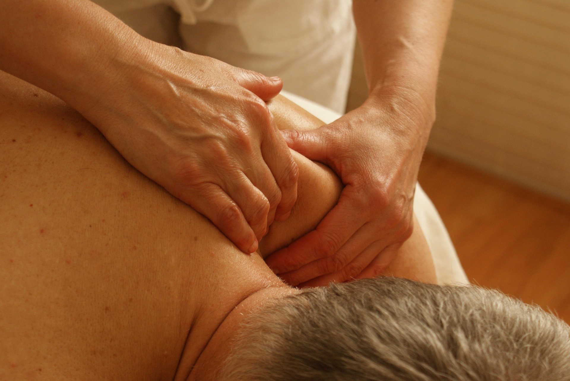 Massage tension épaules